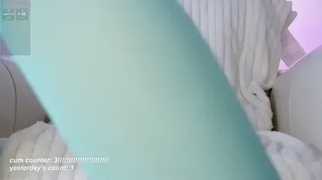 Laurainlove 스트림 이미지