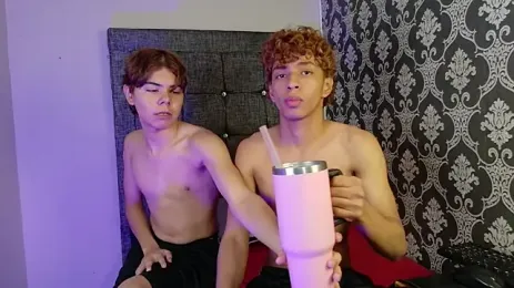 Boys_Curlys_ 스트림 이미지