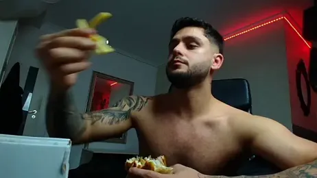 TroyWadee webcam stripchat model stream image