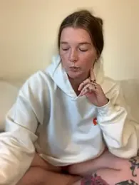 PussiesnCream_ 스트림 이미지
