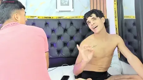 hot_boy_latino 스트림 이미지