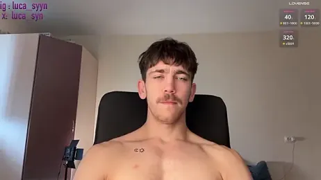 luca_syn webcam stripchat model stream image